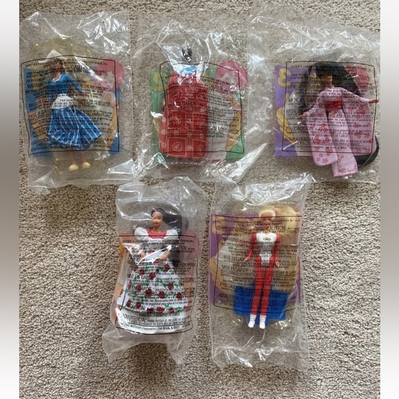 Vintage McDonald’s International Barbie Happy Meal Toy 1995 - Picture 7 of 13